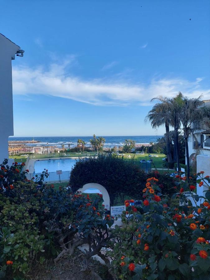 Charming 2 Bed Apartment Next To Cabopino Beach, Spain Marbella Eksteriør bilde